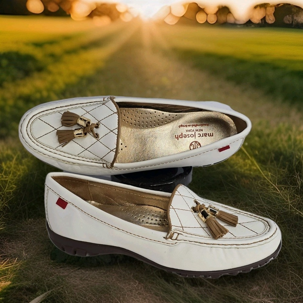 marc joseph NY White Leather Tasseled Gold Accent WALL ST GOLF loafers SZ: 8 EUC - Picture 1 of 7